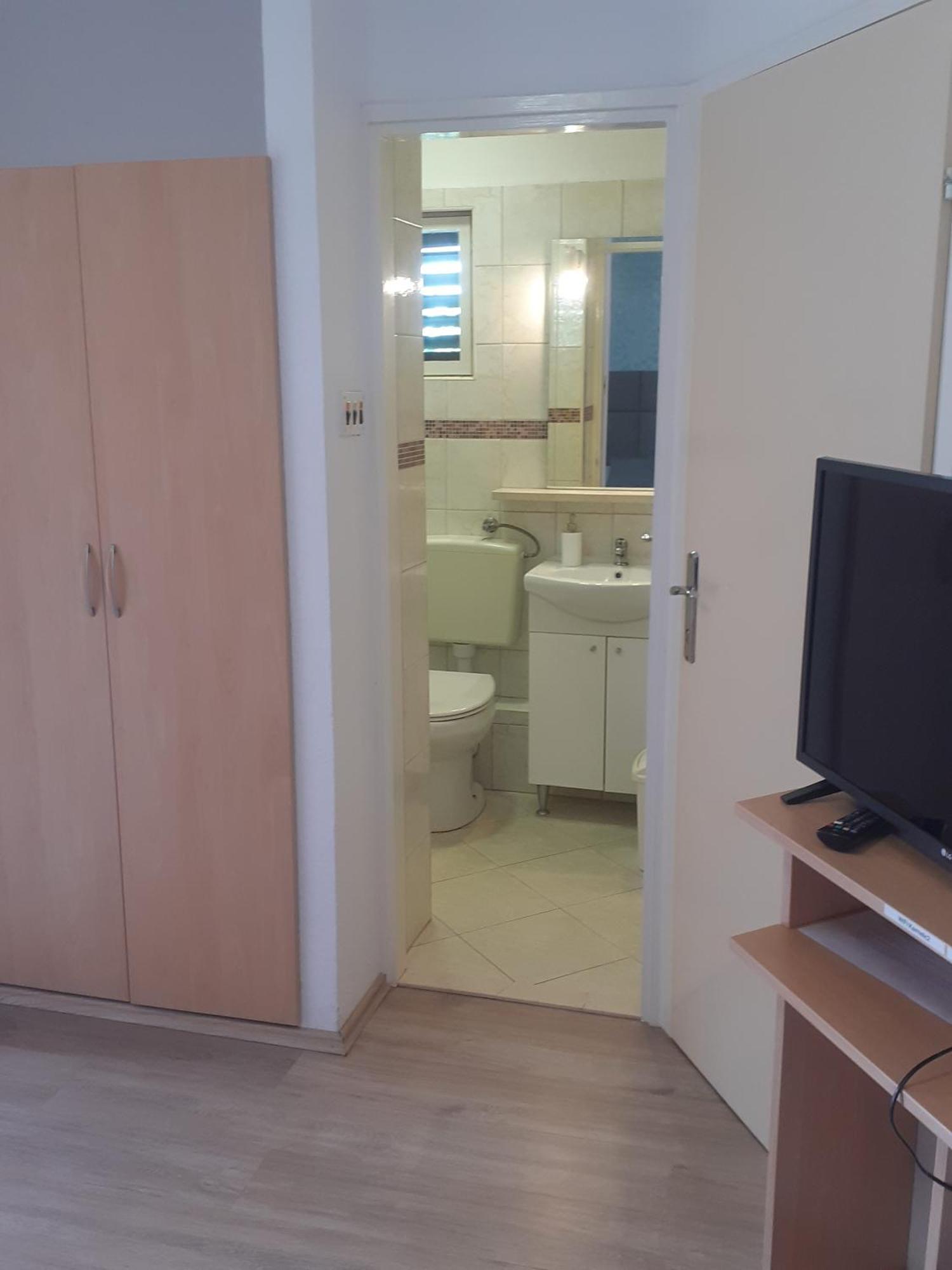Guesthouse Apartment Bozica Bol Luaran gambar